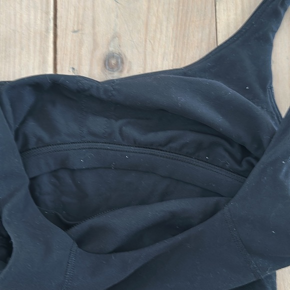 Lululemon align black tank size 2 - Picture 3 of 3